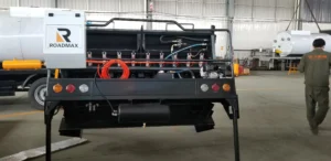 IKOM chipping spreader - reliable road construction equipment